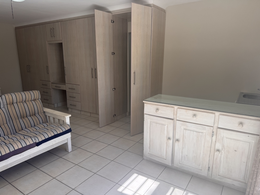 4 Bedroom Property for Sale in Monte Christo Western Cape